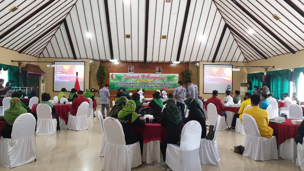Seminar Kebangsaan Menumbuhkan Jiwa Patriotisme Bangsa Di Kalangan Anak Muda Millenial