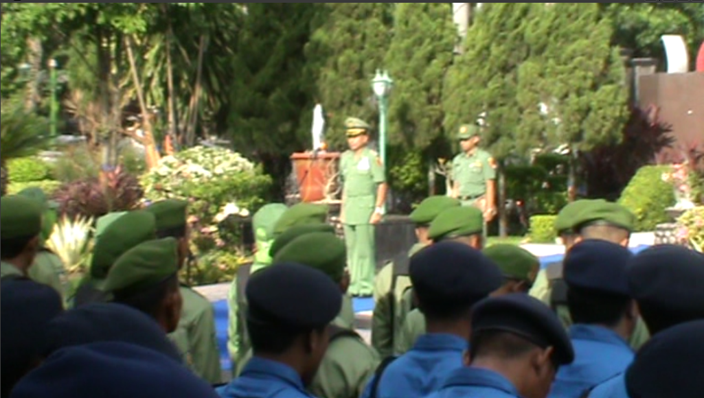 UPACARA HUT SATLINMAS KE 53 Tahun 2015