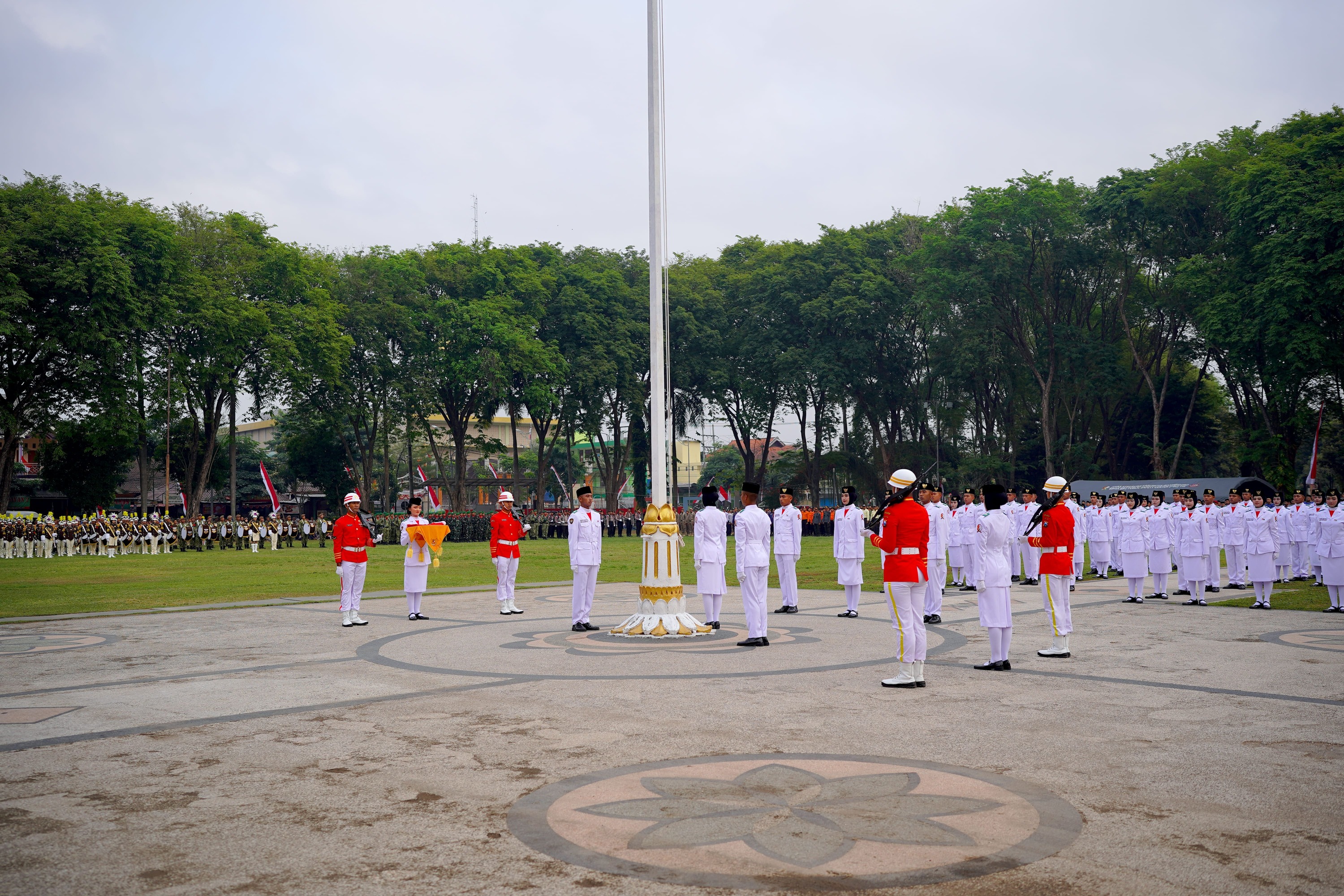 Pengibaran dan Penurunan Bendera HUT RI Ke-81