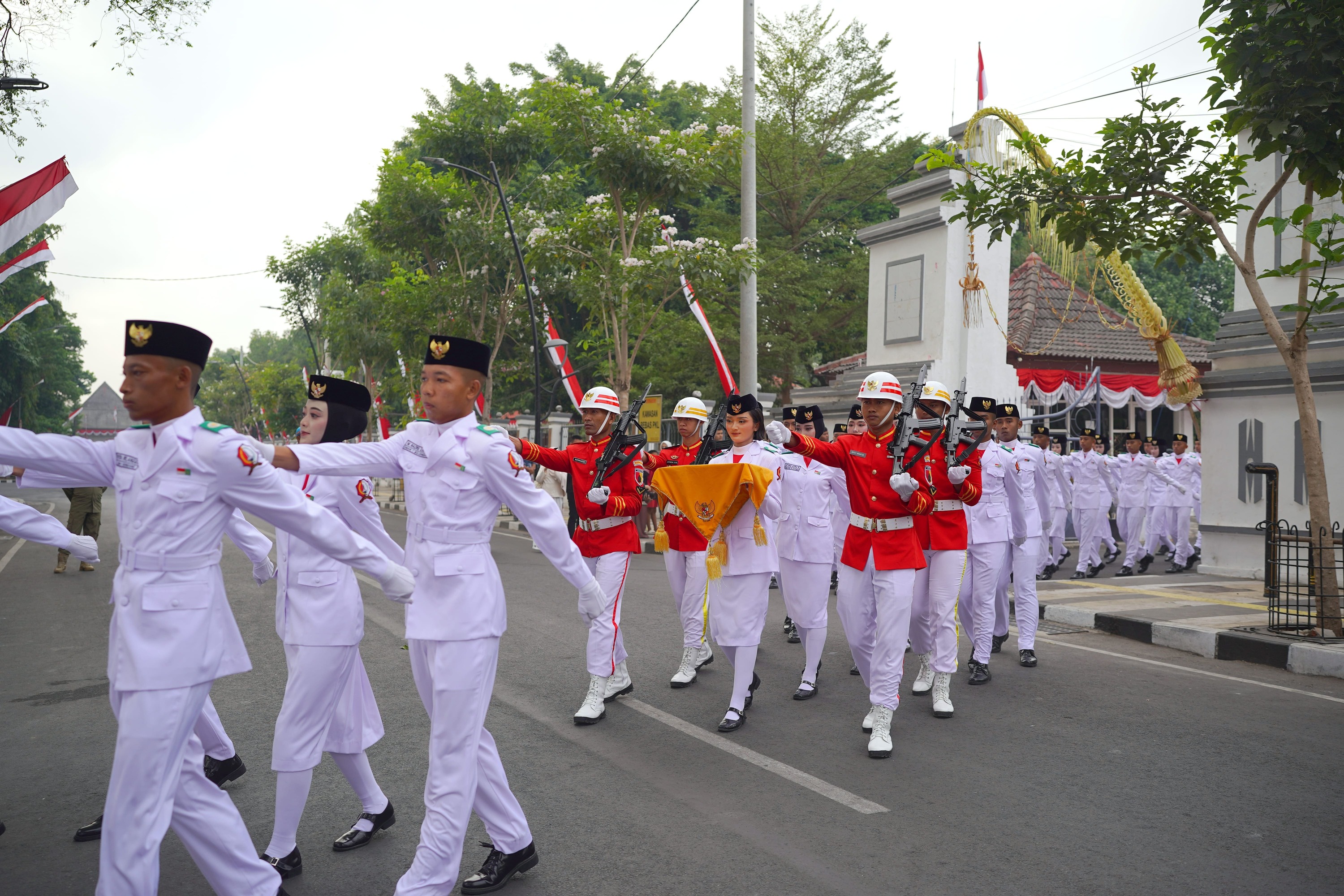 Pengibaran dan Penurunan Bendera HUT RI Ke-81