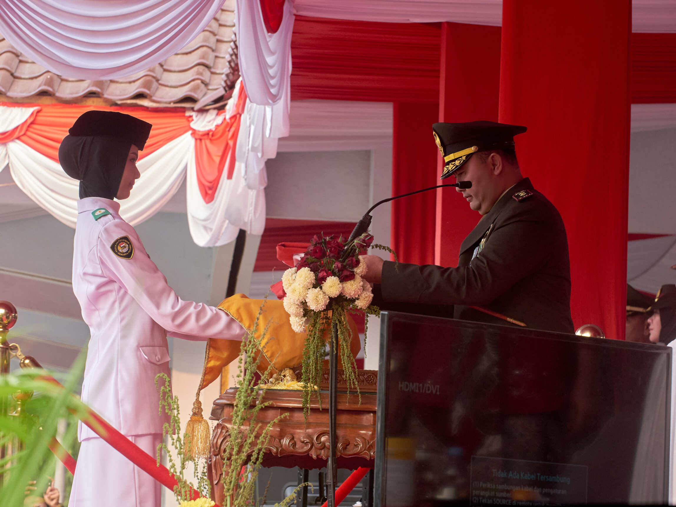 Pengibaran dan Penurunan Bendera HUT RI Ke-81